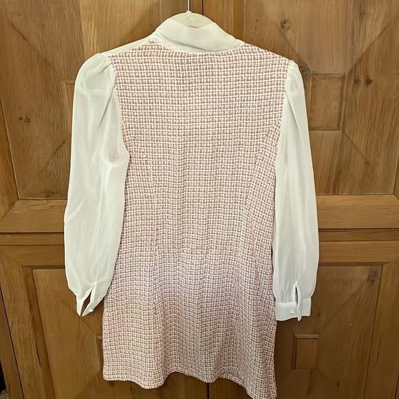 Sheer pink tweed dress with pearl details - Picture 2 of 2